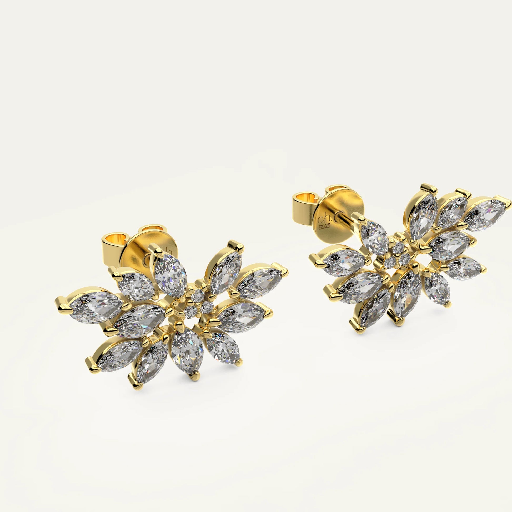 Elegant floral cluster earrings in 18K gold by Goldmacher – Fleur Spark with marquise zircon stones