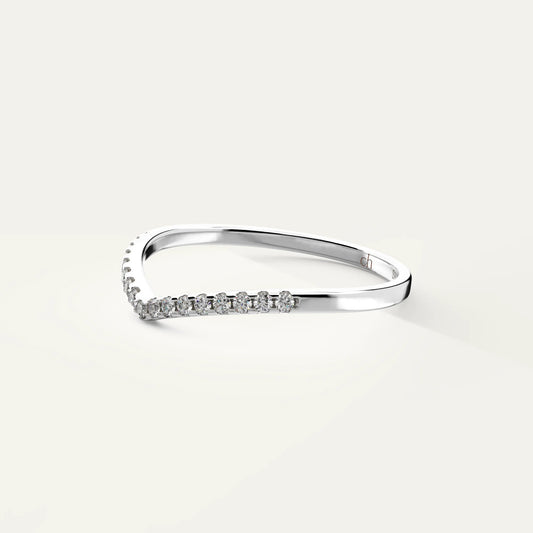 Goldmacher Lynx silver 925 V-shaped ring with pave moissanite stones