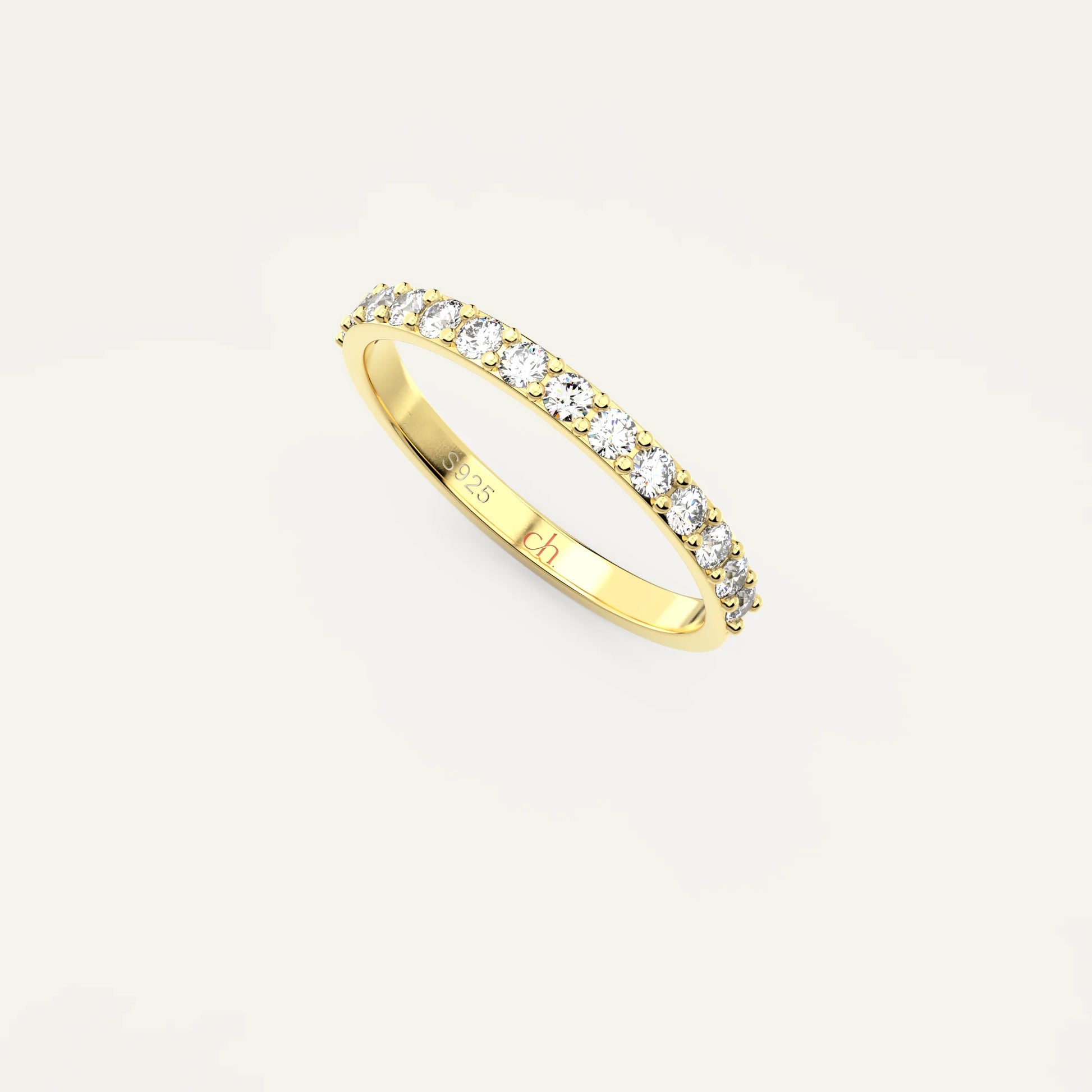 Goldmacher Mensa 18k Gold Pavé Moissanite Ring – Durable, Heirloom-Quality Design for Bridal Stacks, Anniversaries, or Gifts.