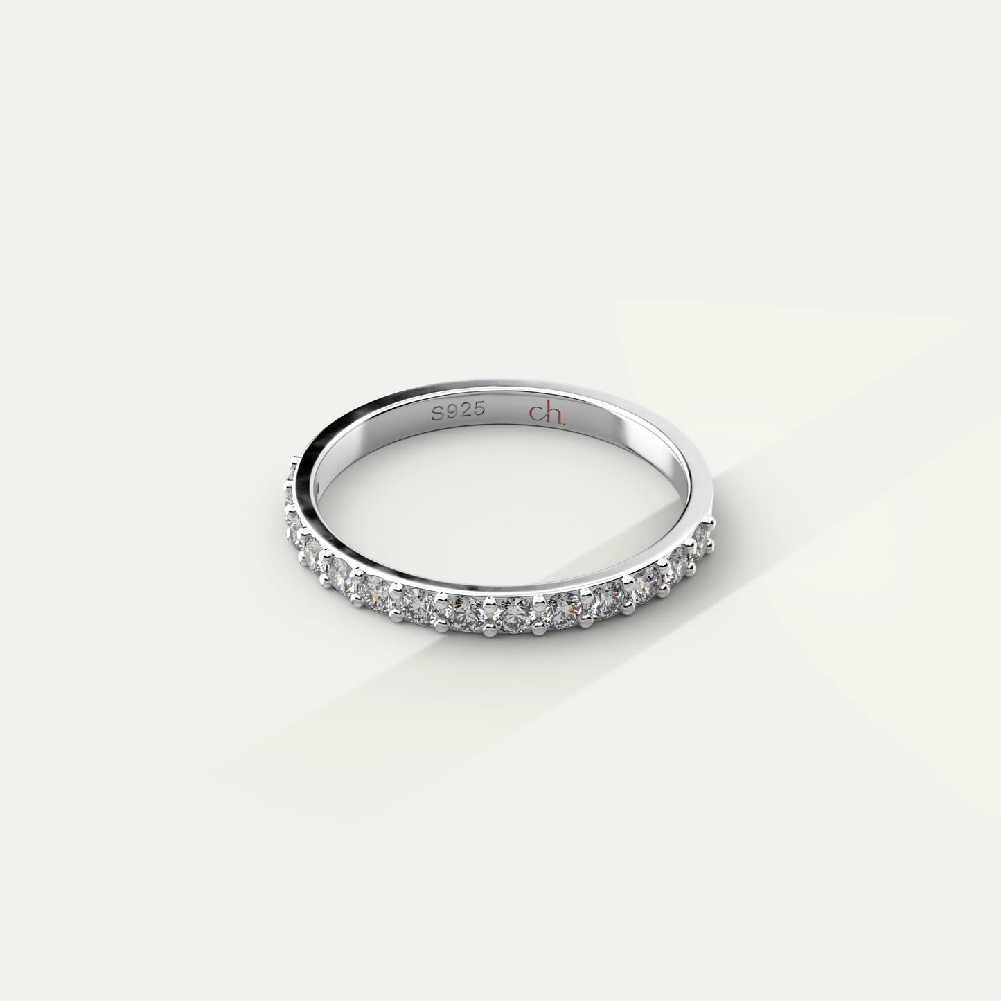 Goldmacher Mensa 925 Silver Pavé Moissanite Ring – Ethical, Hypoallergenic Sparkle for Sensitive Skin or Affordable Everyday Luxury.