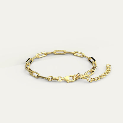 Goldmacher 18K Gold Bold Chain Bracelet – Versatile Everyday Jewelry for Layering or Solo Wear