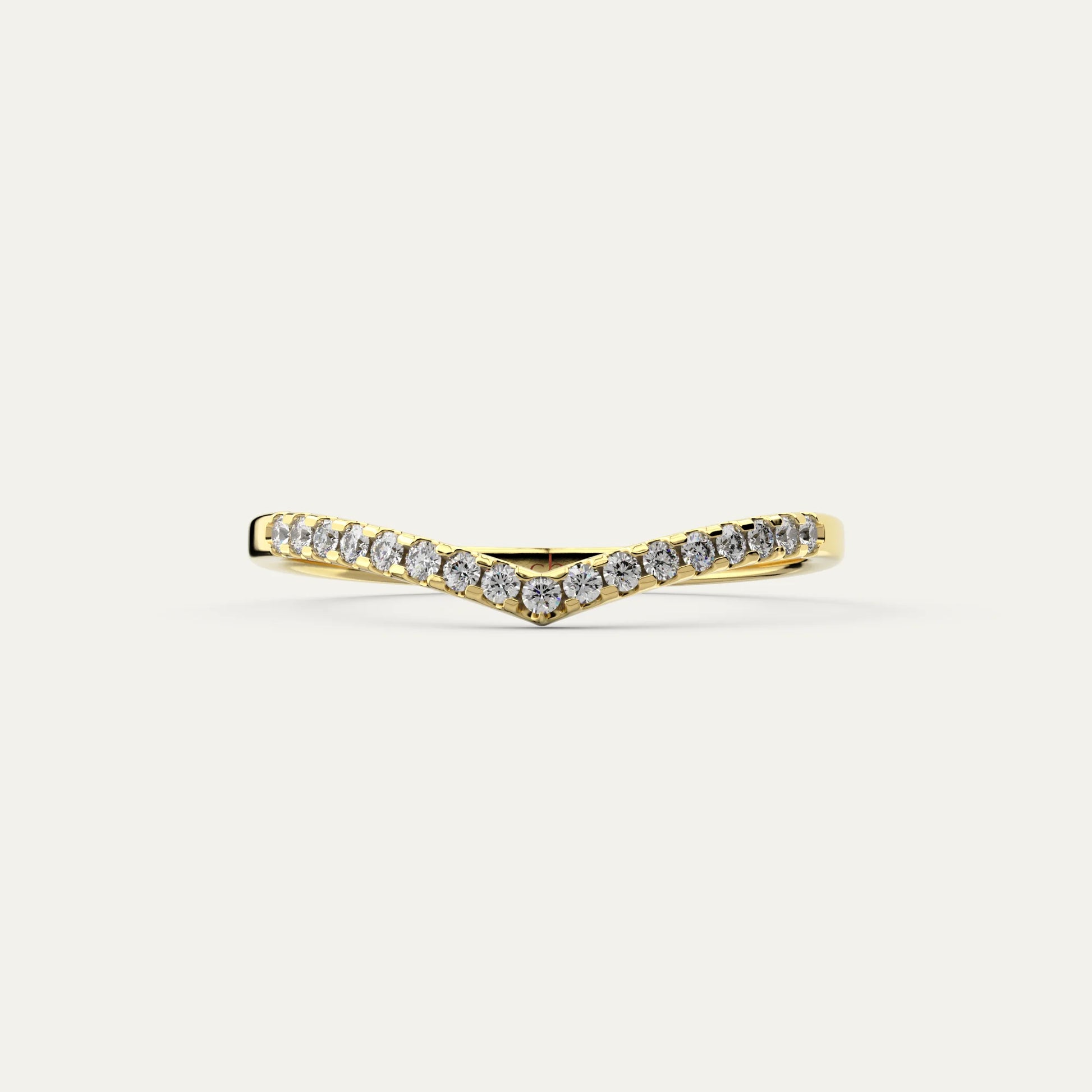 Goldmacher Lynx 18k Gold V-Shaped Ring – Pavé-Set Moissanite Stones for Modern, Geometric Elegance and Timeless Stacking.