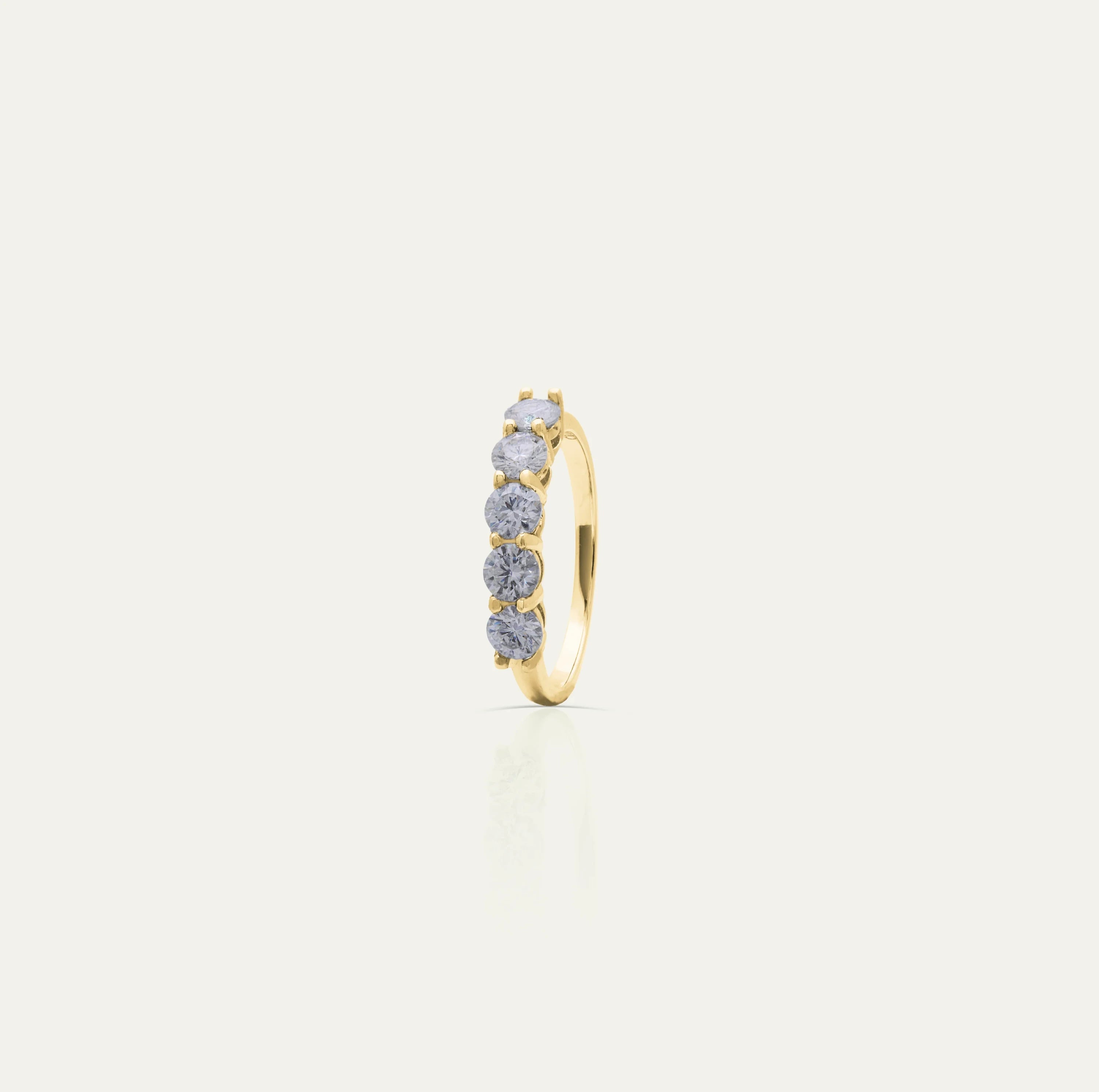 Goldmacher Rigel 18k gold ring with five 0.3ct moissanite stones, totaling 1.5 carats