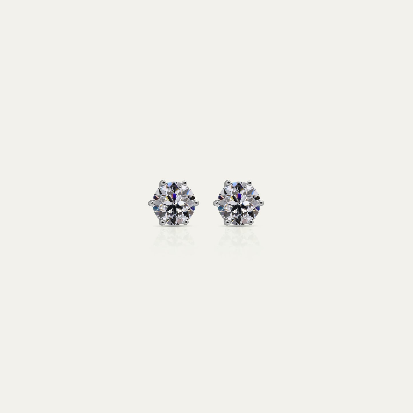 Goldmacher Zenith 0.5ct 5mm round moissanite stud earrings in 925 silver
